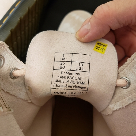 EUC Dr. Martens 1460 Pascal Pink Tie Dye Boots Size 10, Stylish, Chic - Picture 7 of 15